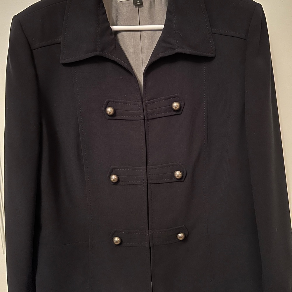 Tahari Black Women’s Blazer